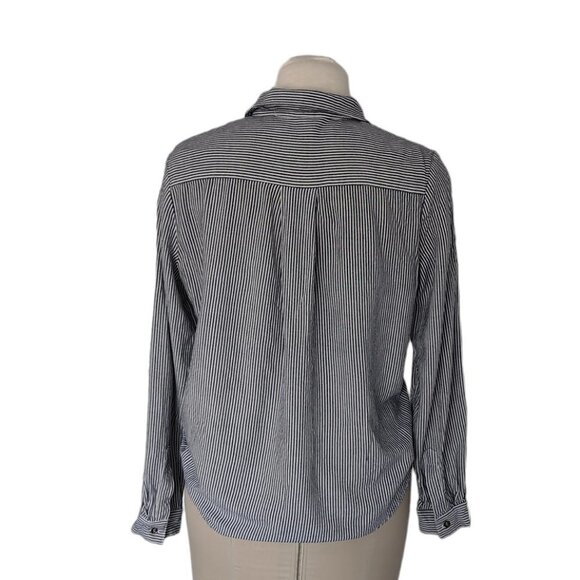 Heartloom Striped Twist Hem Button Down Shirt - Picture 4 of 5